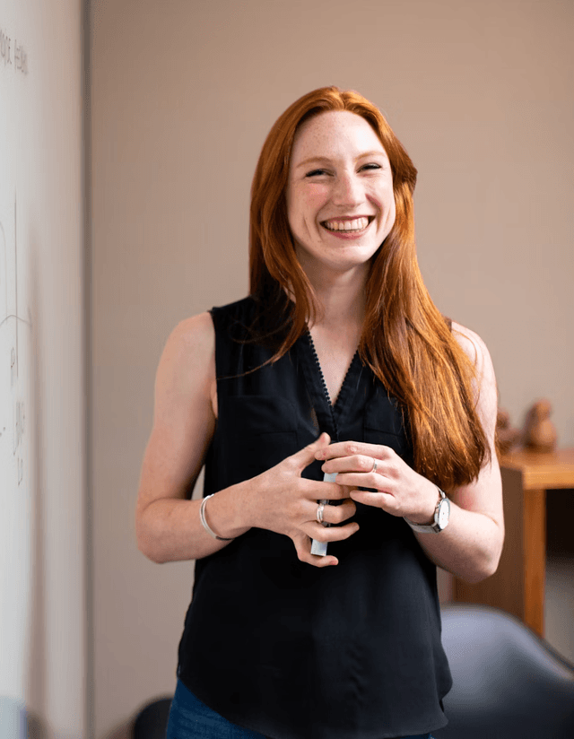 A testimonial from Christine, a happy user of Trackling
